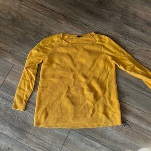 Womens Talbots yellow knit sweater size Medium petite